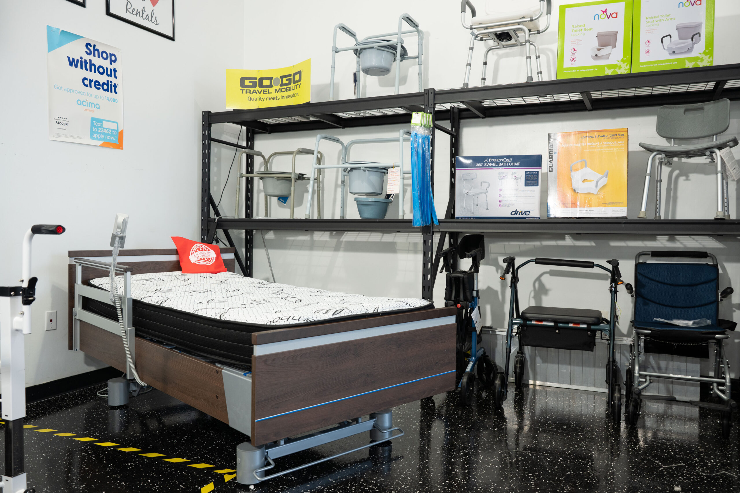 Choosing the Right Hospital Bed for Home Use: A Comprehensive Guide