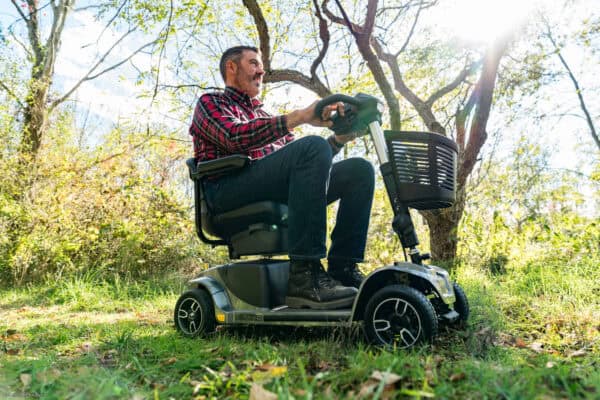 Revo® 2.0 4-Wheel